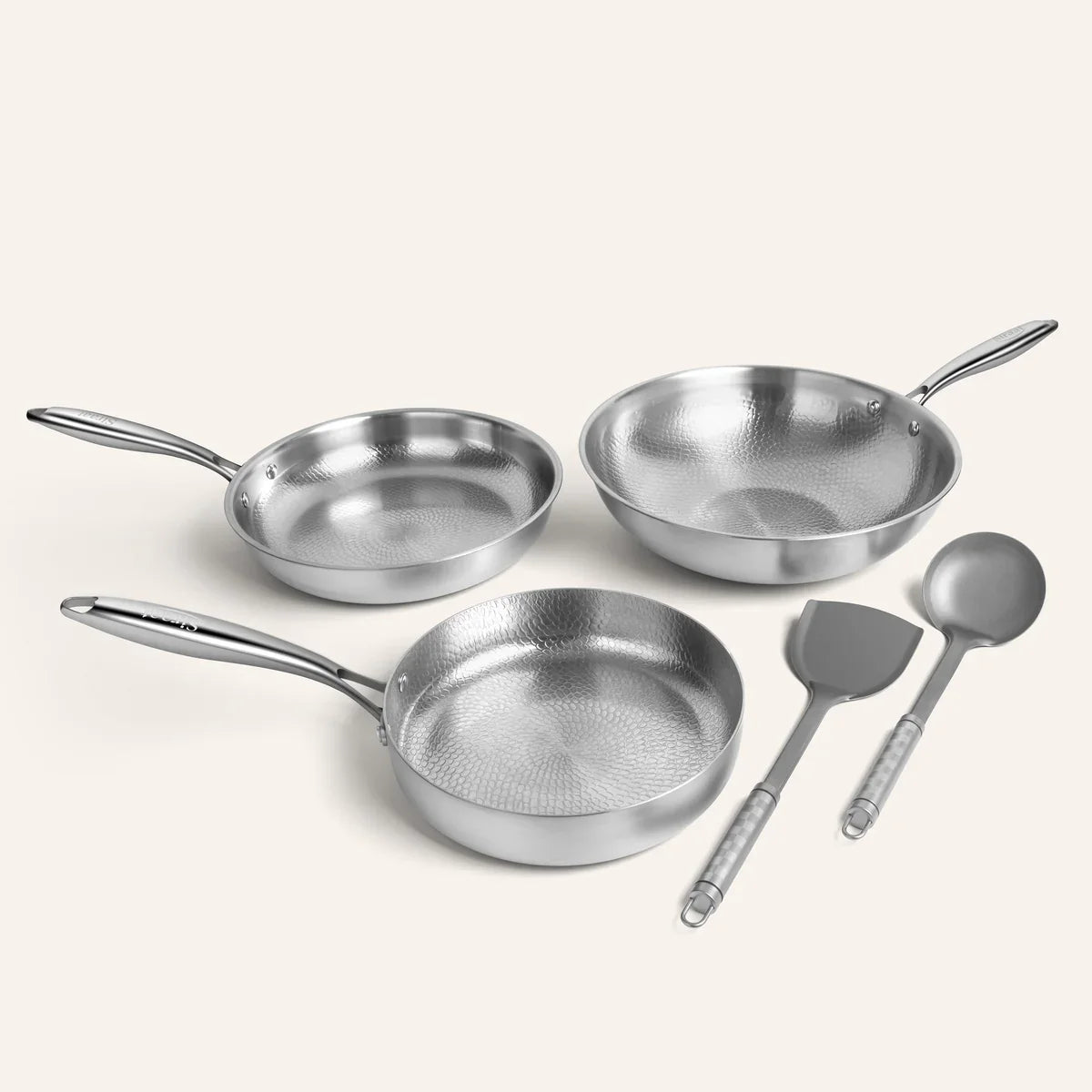Batteria di Cucina Martellata in Titanio Pro